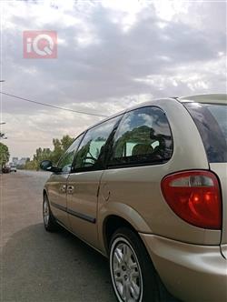 دودج كارافان